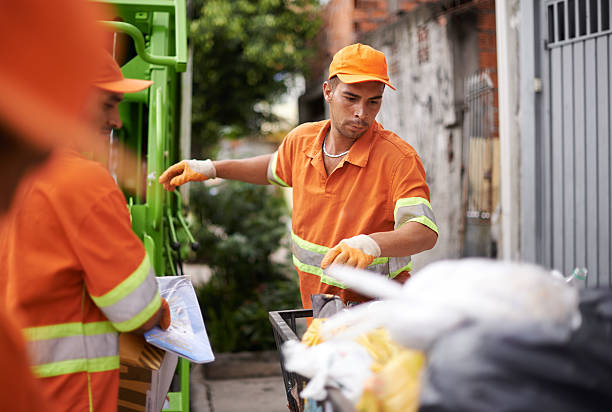 Best Yard Waste Removal  in Madelia, MN